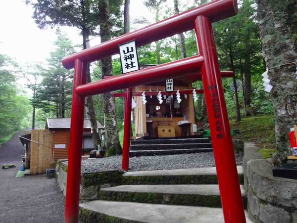 日本三大金運神社のひとつ新屋山神社の参拝スポットと金運カードについて ライフ72